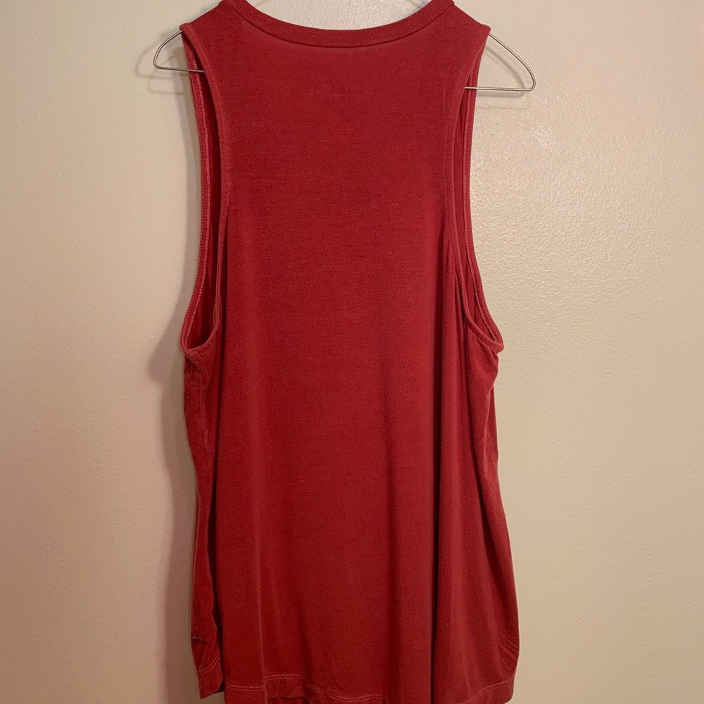 Tank top - Picture 4 of 5